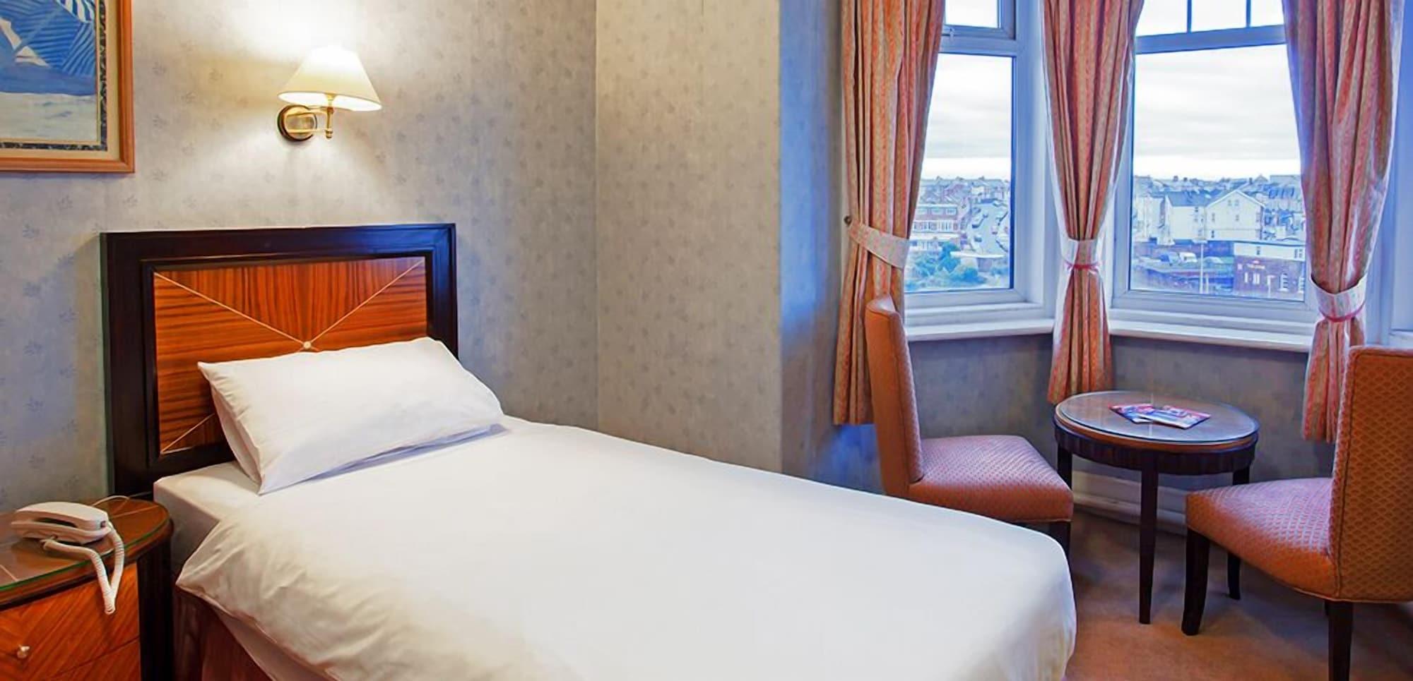 The Savoy Hotel (Adults Only) Blackpool Buitenkant foto