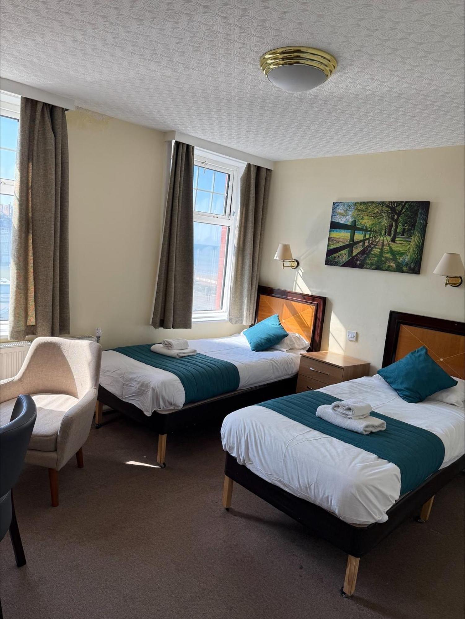 The Savoy Hotel (Adults Only) Blackpool Buitenkant foto