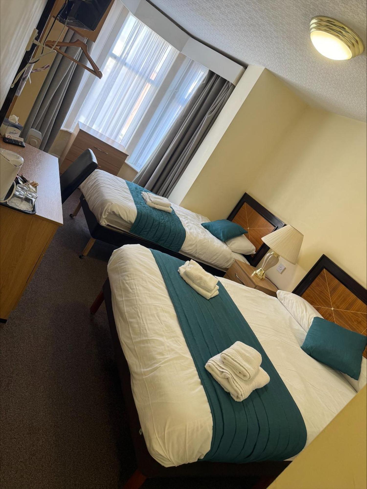 The Savoy Hotel (Adults Only) Blackpool Buitenkant foto