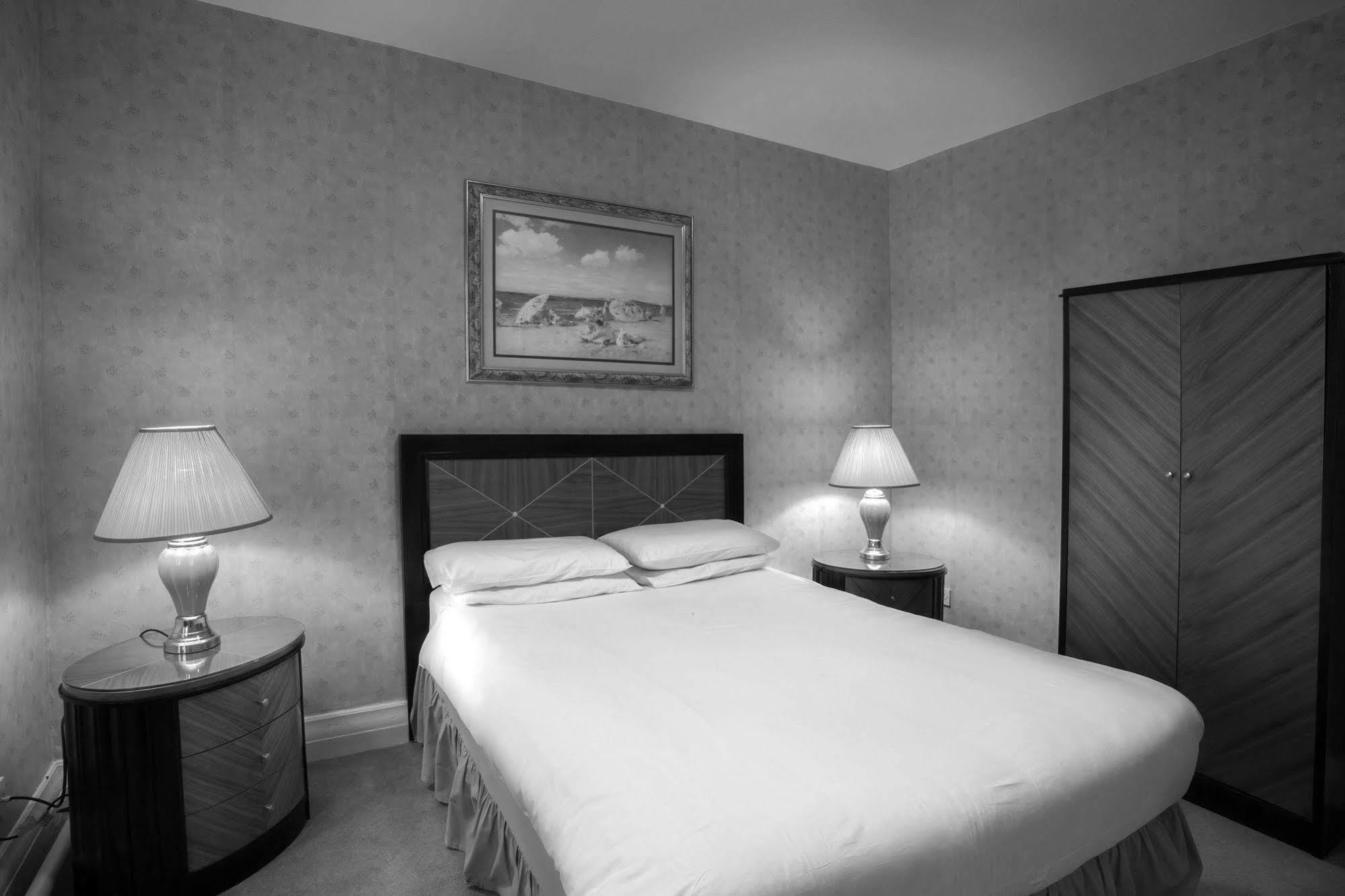 The Savoy Hotel (Adults Only) Blackpool Buitenkant foto