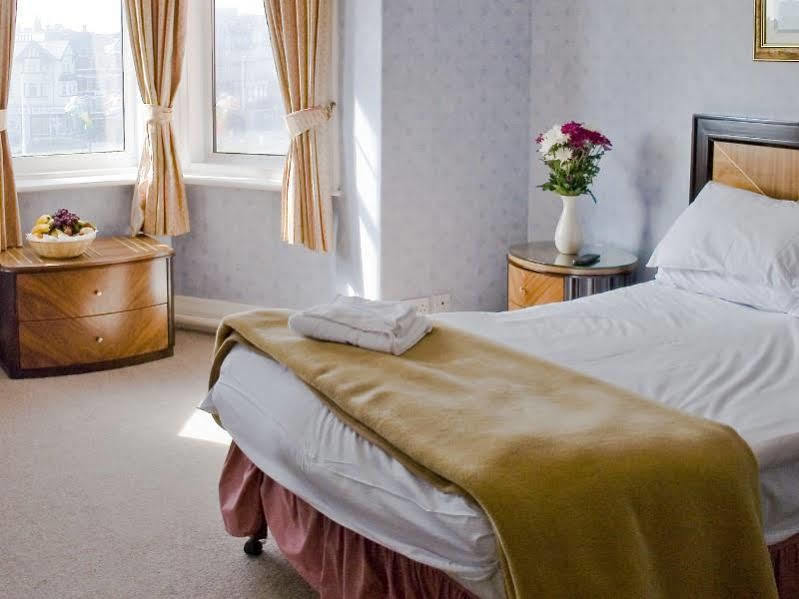 The Savoy Hotel (Adults Only) Blackpool Buitenkant foto